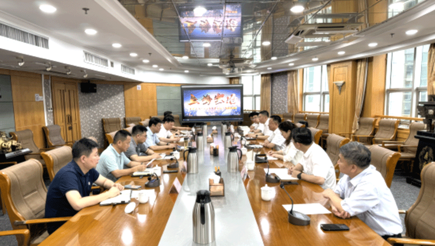 �����һ�и��人��չ���齻��